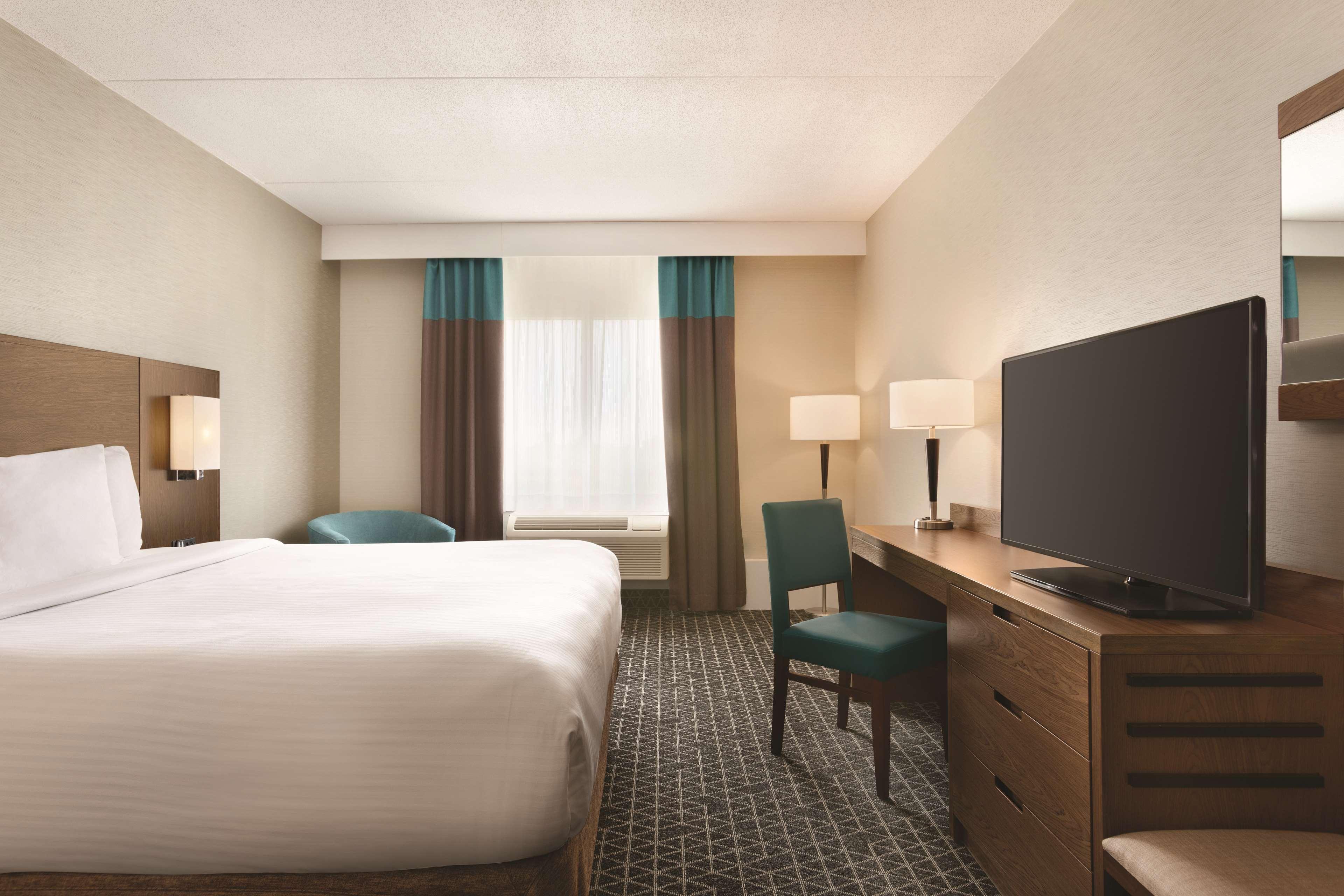 Park Inn By Radisson Brampton, On Exteriör bild