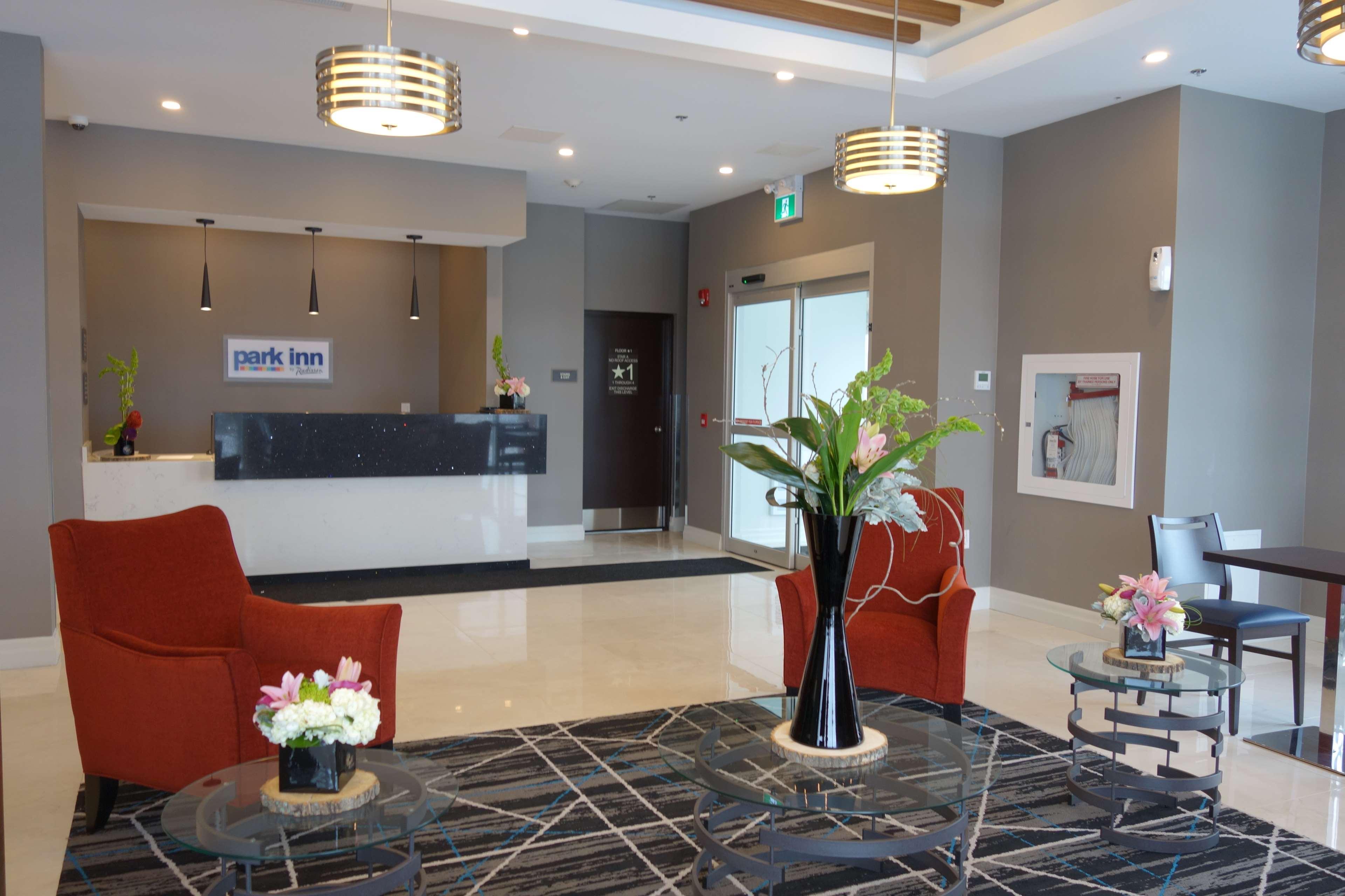 Park Inn By Radisson Brampton, On Exteriör bild