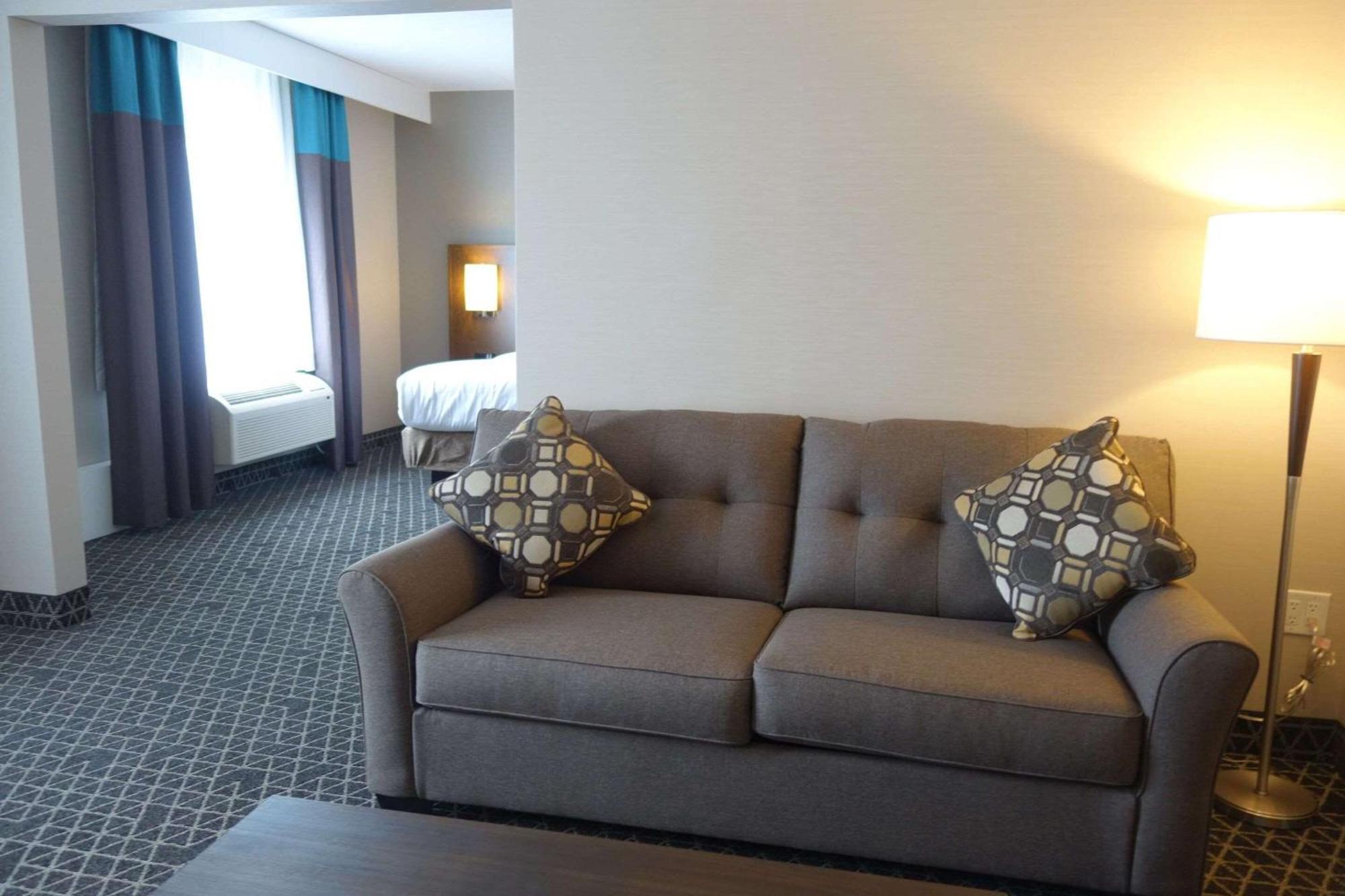 Park Inn By Radisson Brampton, On Exteriör bild